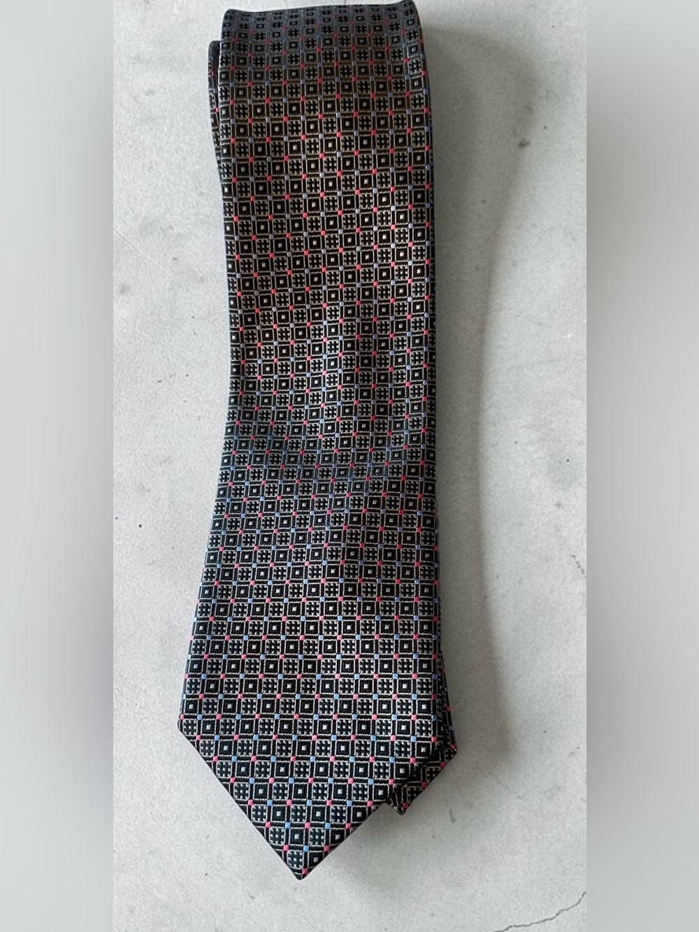 Laurant Bennet Milano Geometric Check Design Mens Neck Tie